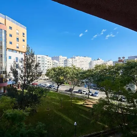 Modern With Garage And Pool Apartamento