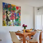 Апартаменти Modern With Garage And Pool